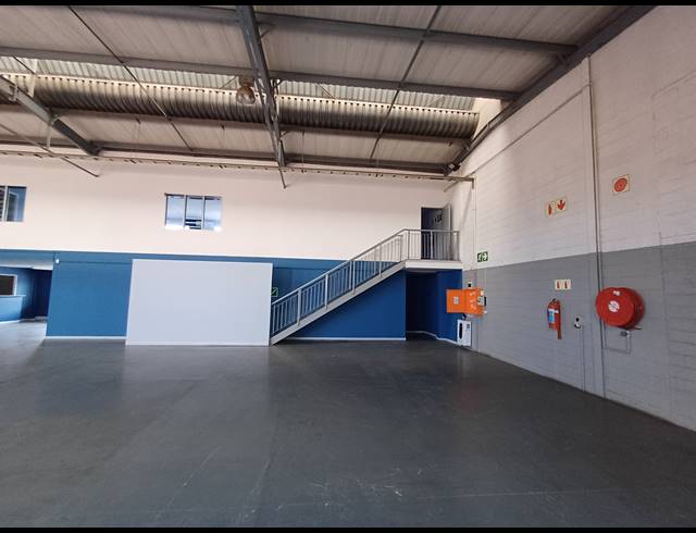 530M² MINI FACTORY TO LET IN HONEYDEW